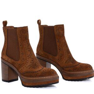 NEW PONS QUINTANA Made In Spain Suede Olivia  High Heeled Platform Bootiies